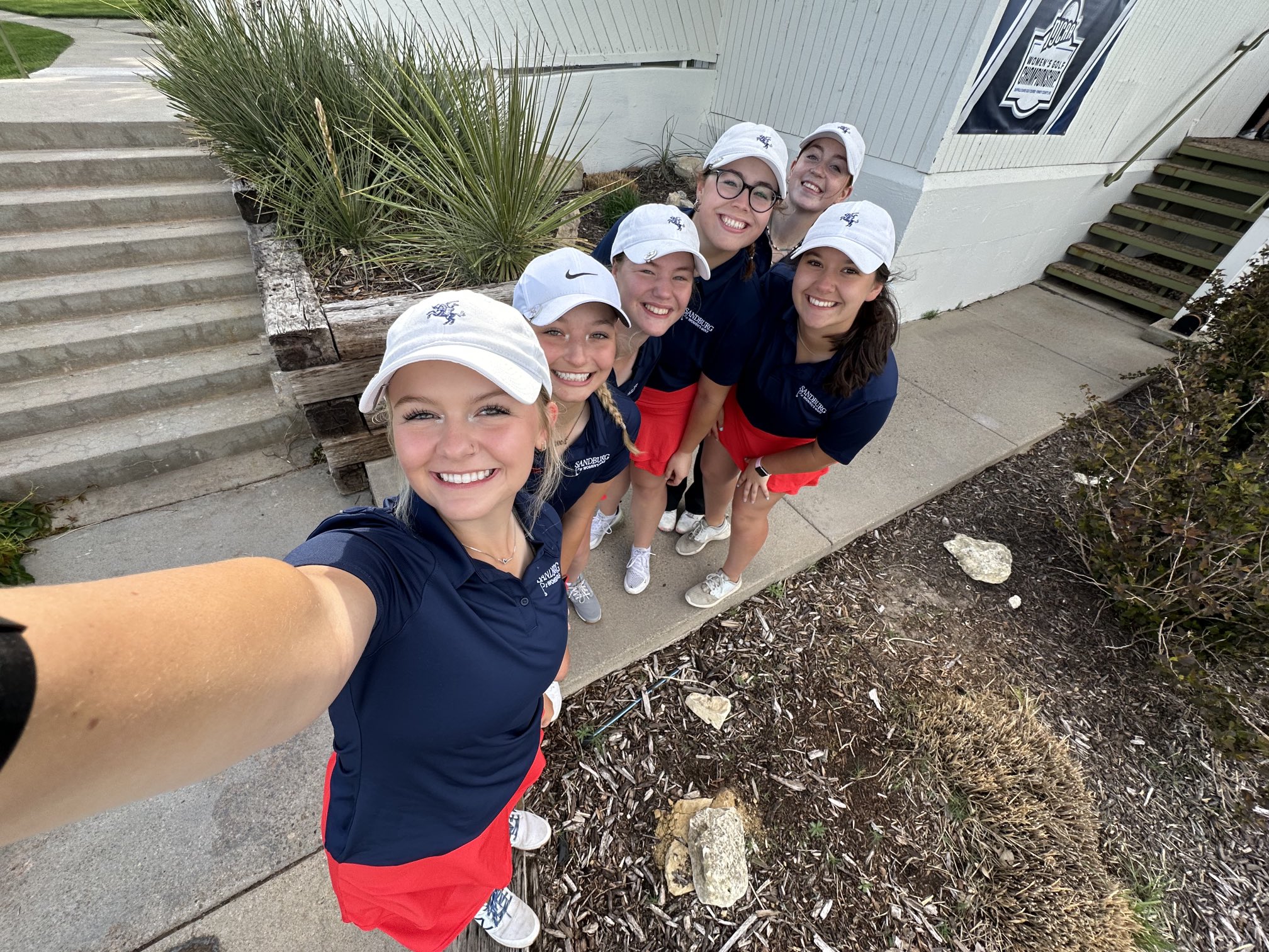 Sandburg Women&rsquo;s Golf Wraps Up Season at Nationals